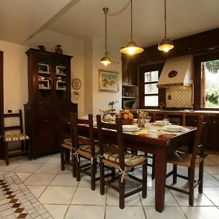 Giardino Degli Ulivi فيلة